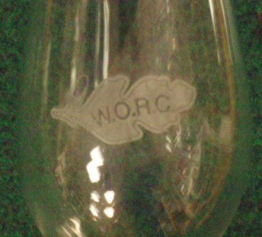 Laser-engraved-wine-glass-with-club-logo